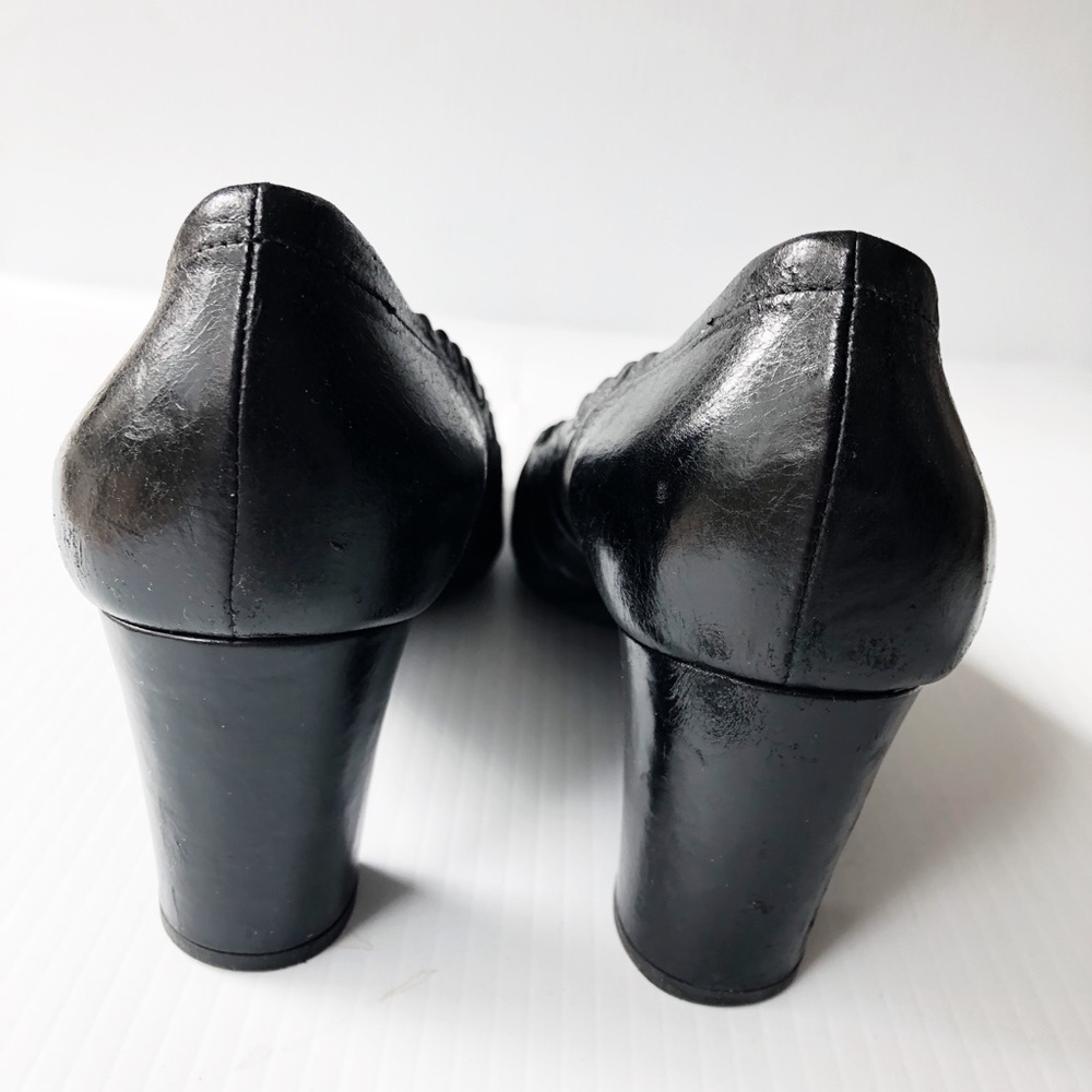 Prada Leather Black heels pumps 37.5 - Picture 4 of 8